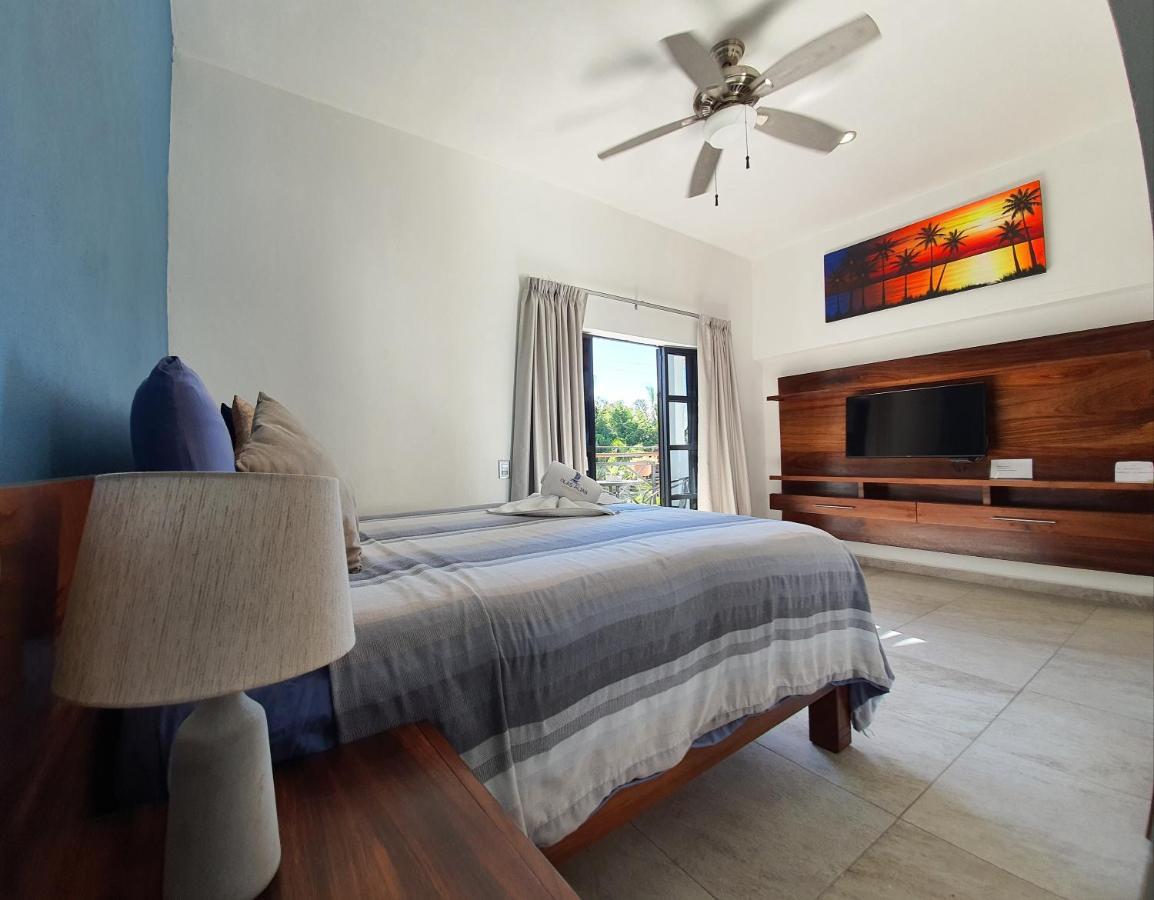 Hotel Olas Altas Bucerías エクステリア 写真