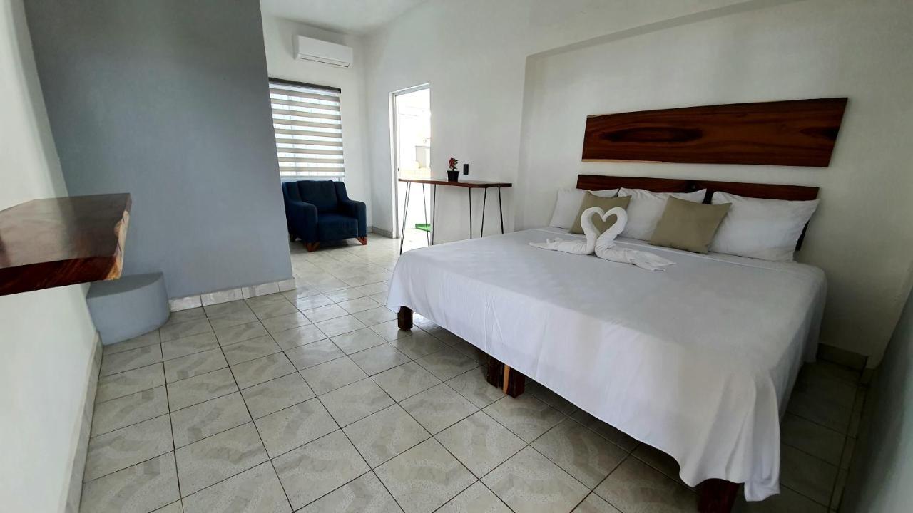 Hotel Olas Altas Bucerías エクステリア 写真