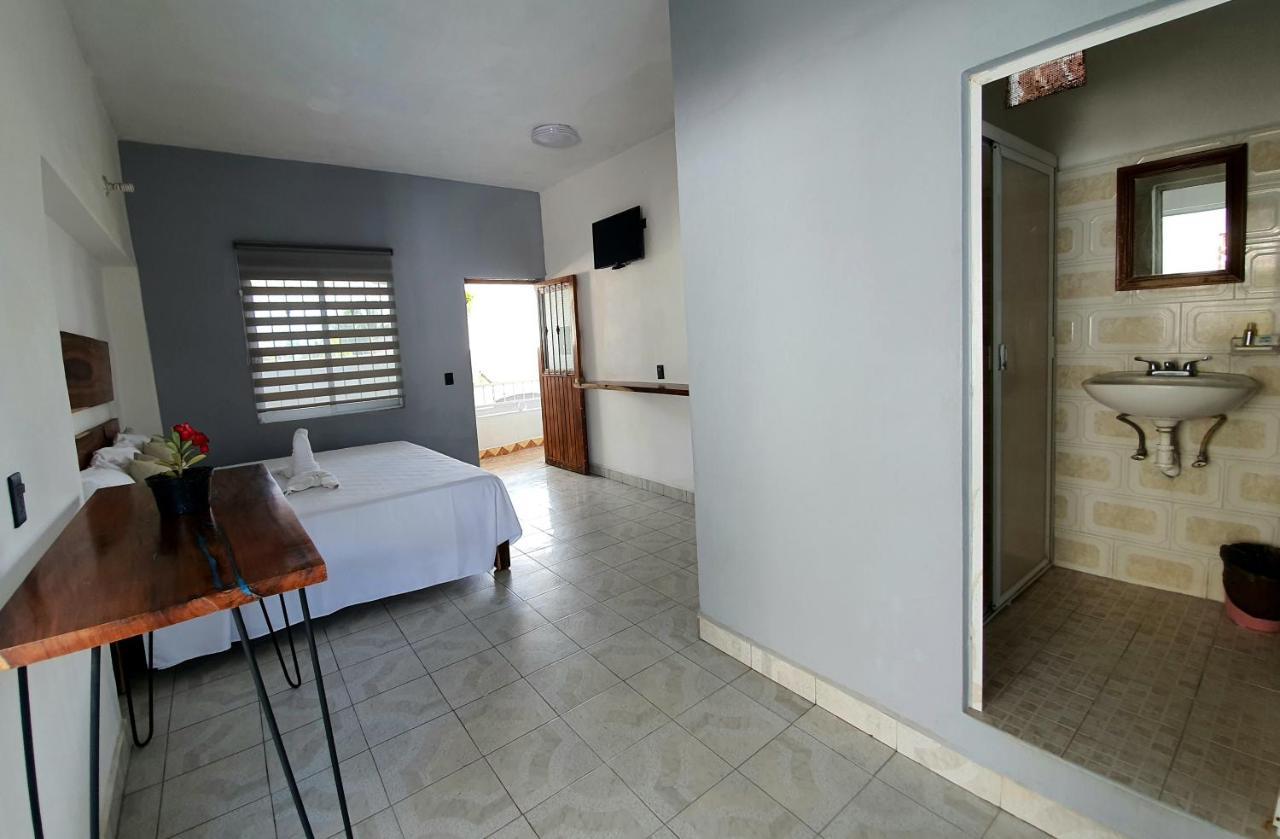 Hotel Olas Altas Bucerías エクステリア 写真