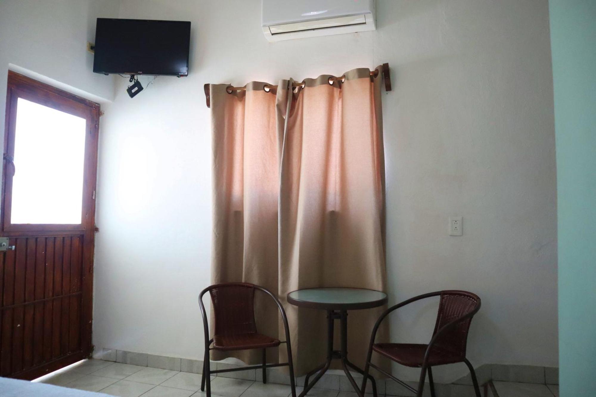 Hotel Olas Altas Bucerías エクステリア 写真